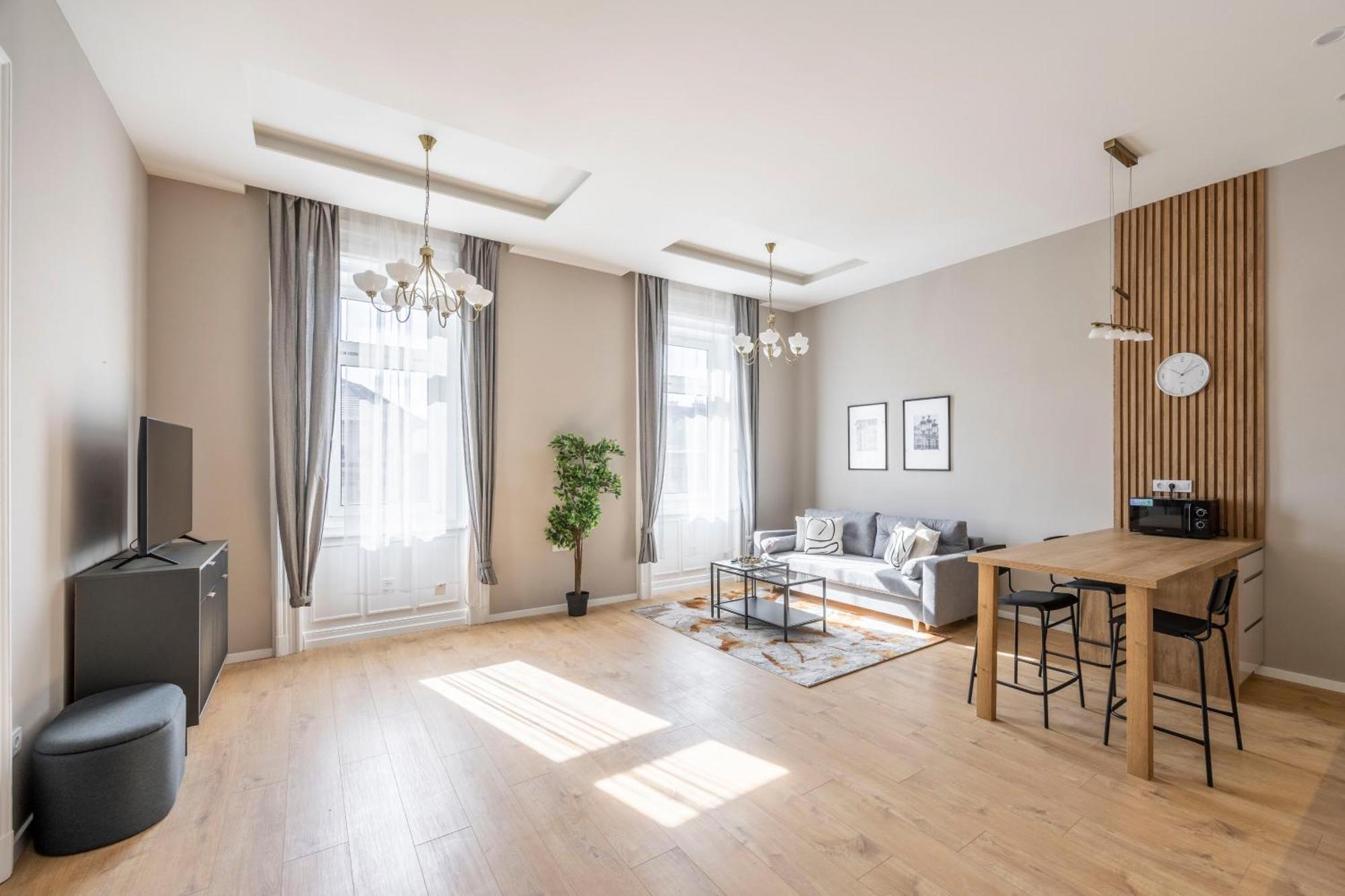 Exclusive N' Spacious Elizabeth Central Suite Budapest Exterior photo