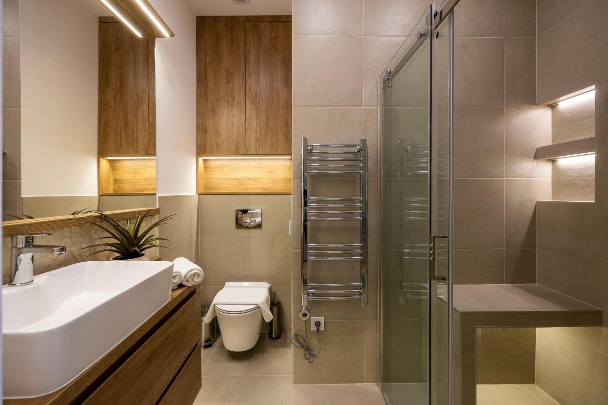 Exclusive N' Spacious Elizabeth Central Suite Budapest Exterior photo